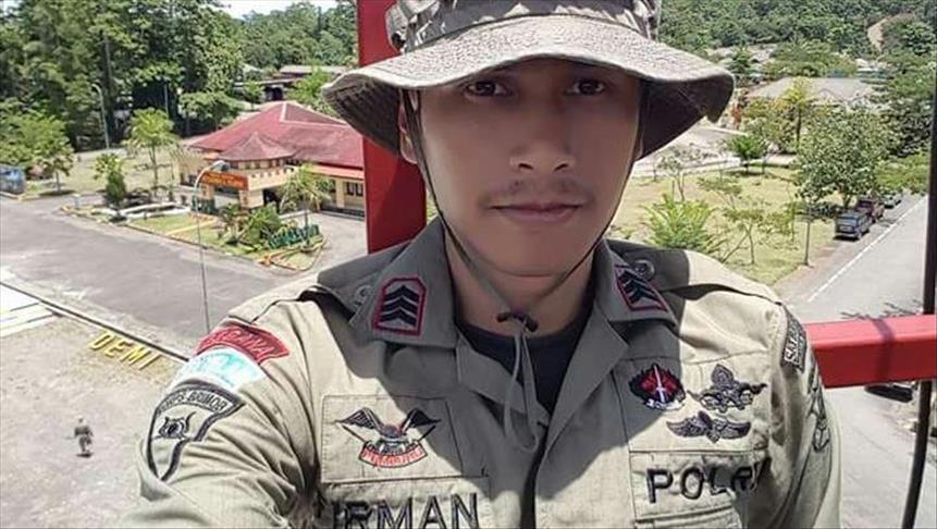 Kapolri Berikan Penghargaan Polisi Yang Tewas Di Papua