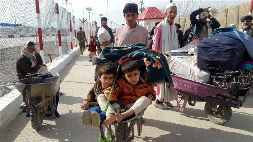 At least 200 Afghan families flee cross-border shelling