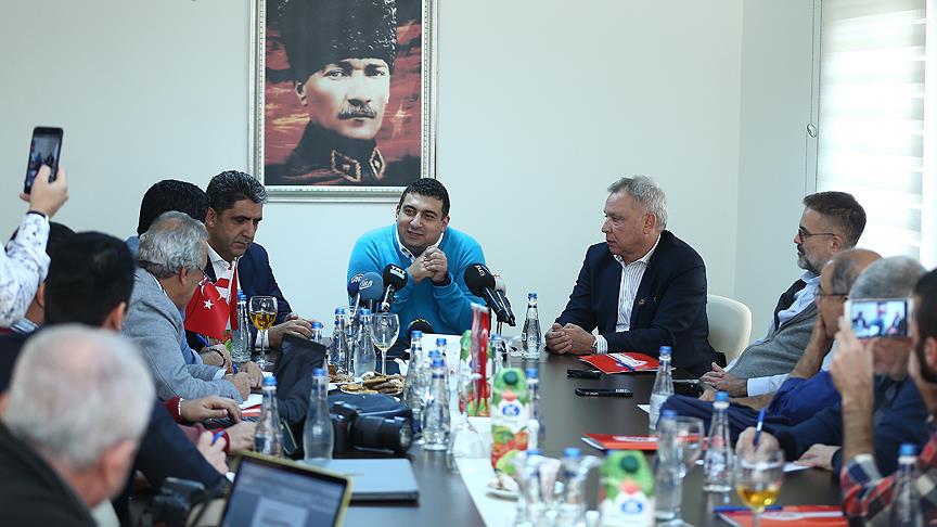 Antalyaspor Kulübü Başkanı Öztürk: Kulübe ihanet eden insanlar var