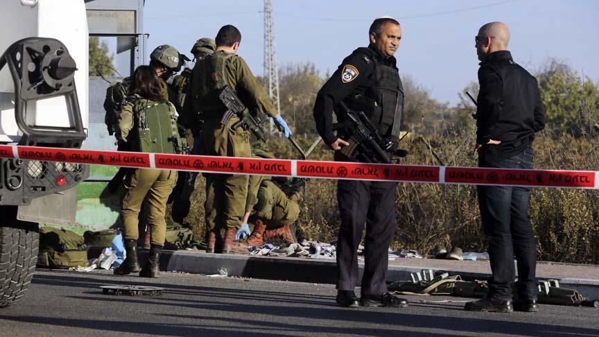 İsrail askerleri bir Filistinliyi vurarak yaraladı