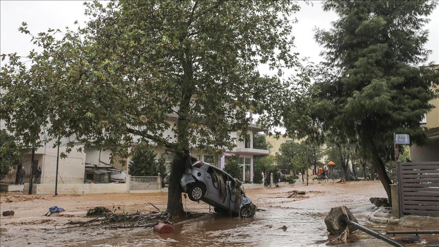 Përmbytjet në Greqi, rritet në 19 numri i të vdekurve