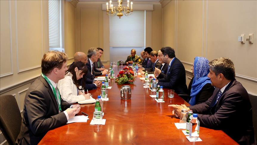 دیدار رئیس اجرایی افغانستان با دبیرکل ناتو در کانادا