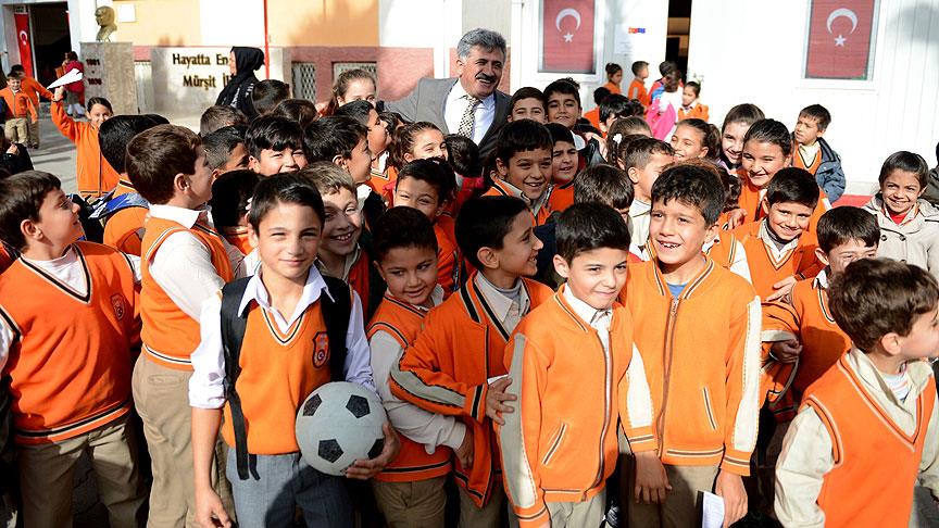 Suriyeli çocuklar telafi eğitimleriyle okula kazandırılacak