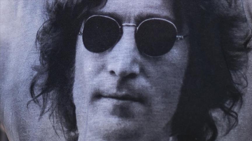 Njemačka: Policija pronašla stotinjak ukradenih predmeta Johna Lennona