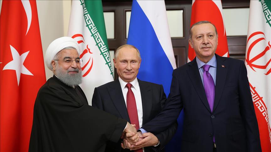 Президенты Турции, РФ и Ирана обсуждают Сирию в Сочи 