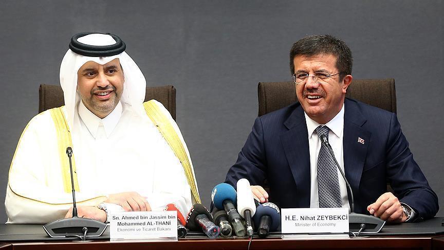 وزير الاقتصاد التركي ونظيره القطري يناقشان تعزيز الاستثمار