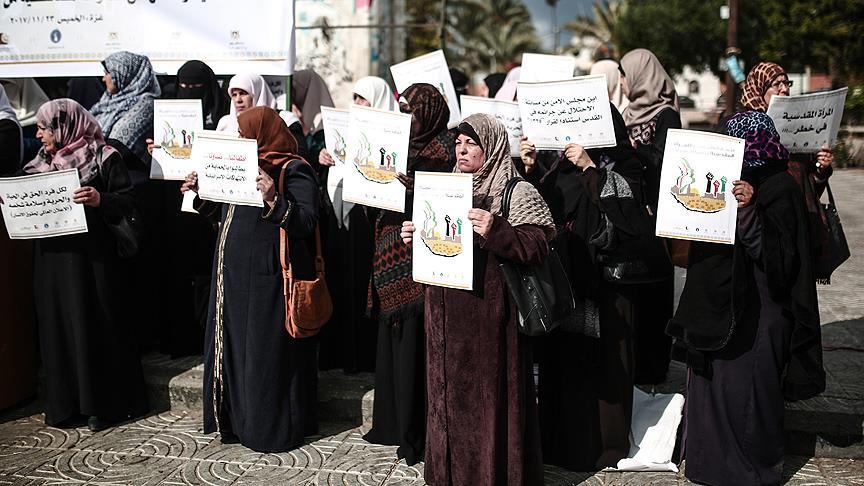 Gazzeli kadınlardan Batı Şeria'ya destek gösterisi