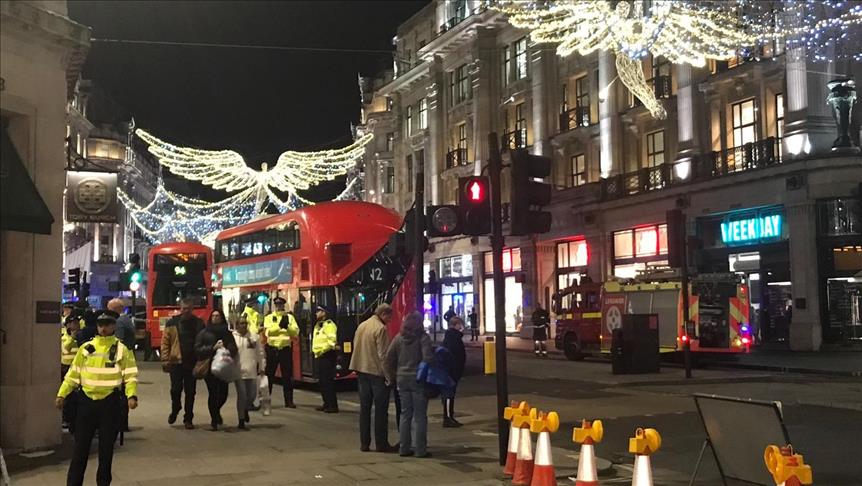Incident në Londër, qindra të evakuuar