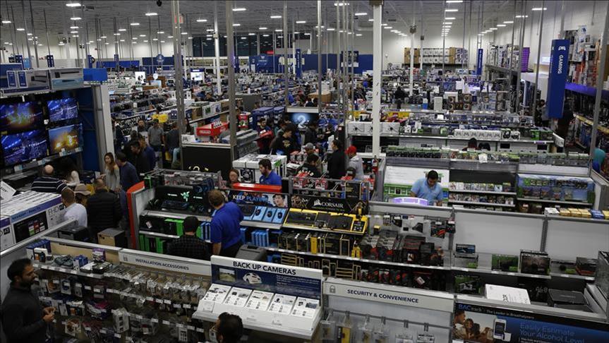 Etats-Unis: Lancement des réductions du "Black Friday"