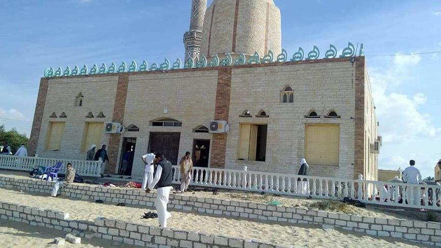 Sulmi ndaj një xhamie në Egjipt, 235 të vdekur