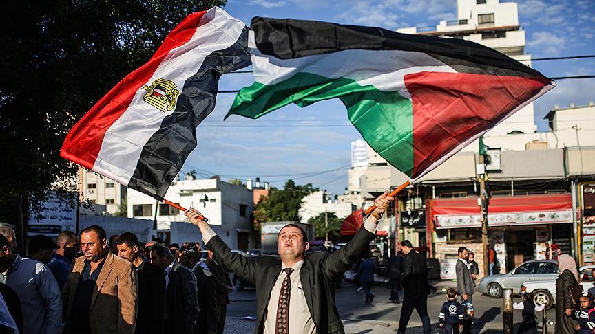 Mısır'daki saldırıda hayatını kaybedenler için Gazze'de taziye çadırı kuruldu