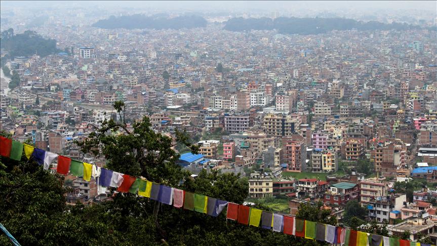 Tras 10 años de guerra civil, nepaleses votan en elecciones históricas
