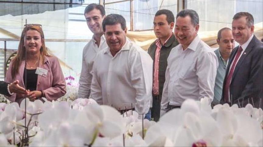 Paraguay inaugura un invernadero para impulsar el comercio de orquídeas