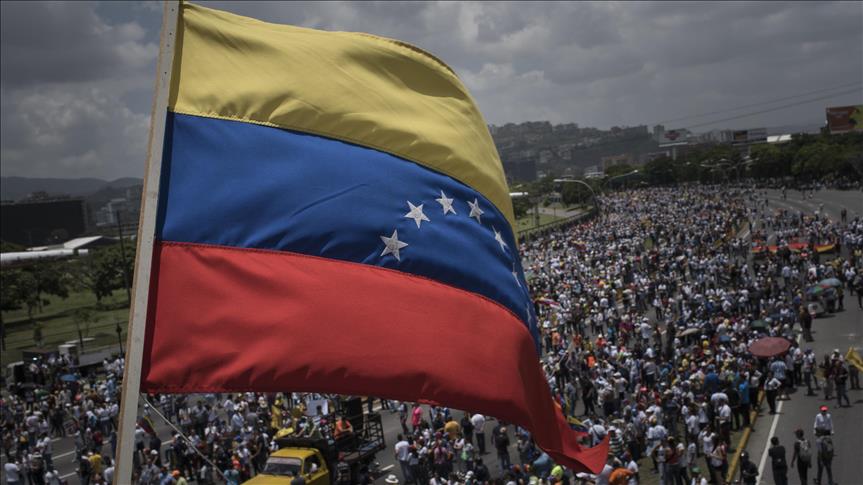 En Venezuela 77.000 pacientes con VIH se quedarían sin medicamentos