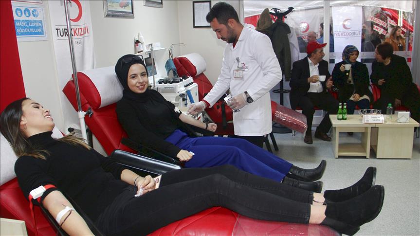 Число доноров крови в Турции достигло 2,3 млн   