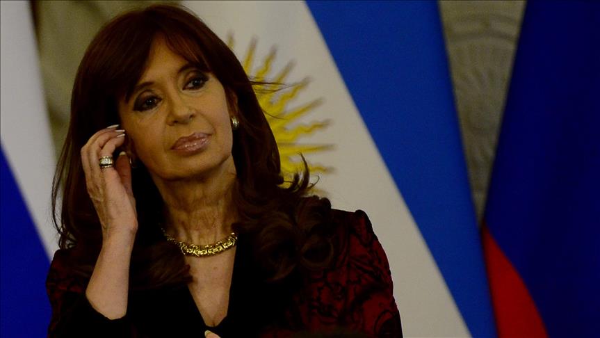Se posesionan 24 senadores argentinos, incluidos tres expresidentes