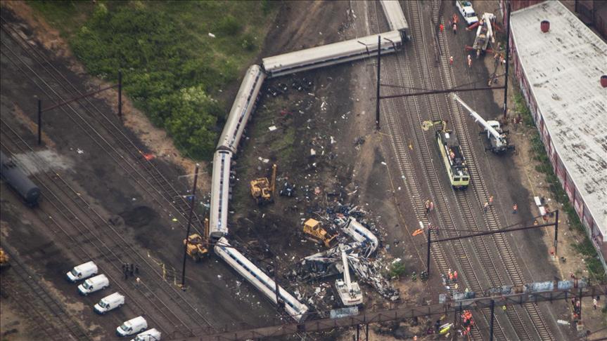 Spain train derailment injures 21