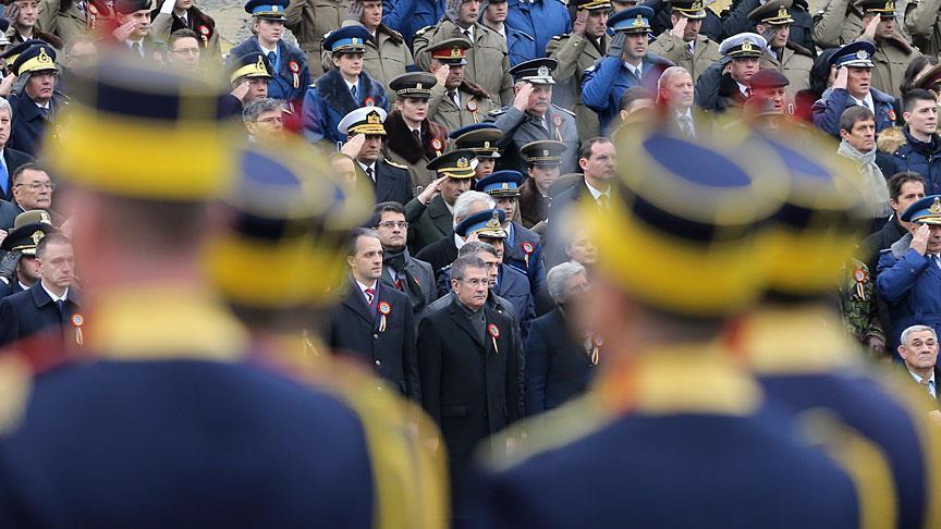 Turkish defense minister attends Romanian national day