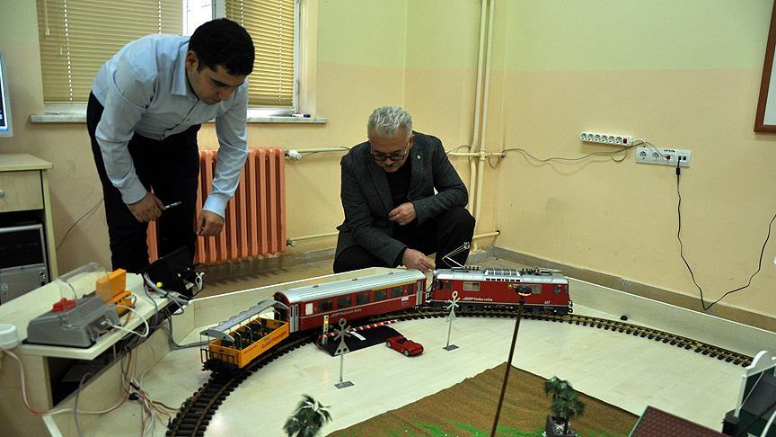Tren kazaları 'Zeki Hemzemin Geçidi' ile önlenecek