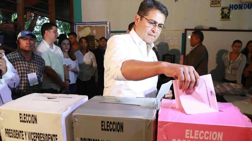 Hernández, virtual ganador en Honduras ocho días después de elecciones