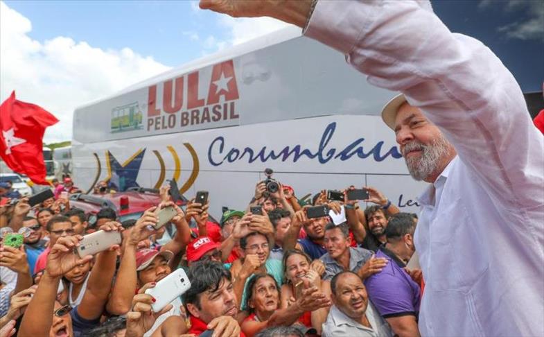 Inició la tercera etapa de la campaña de Lula da Silva por Brasil