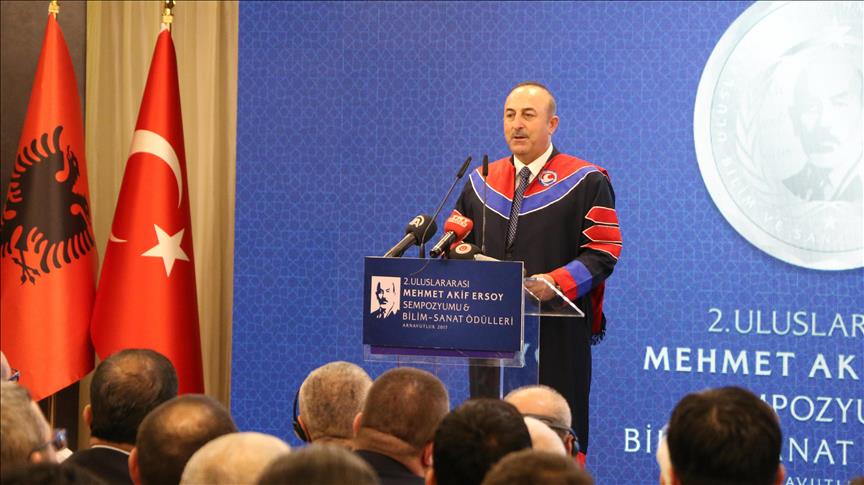 Çavuşoğlu: Turqia do të vazhdojë të jetë pranë shqiptarëve