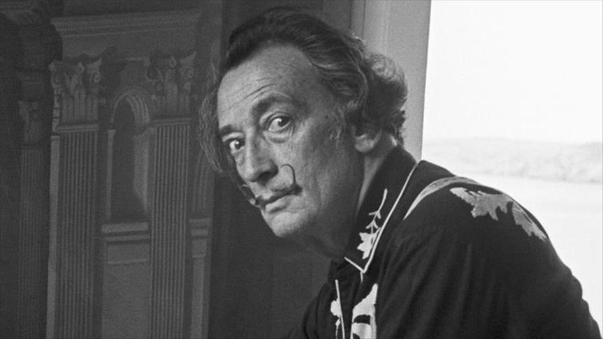 El surrealismo de Salvador Dalí, a un click de distancia
