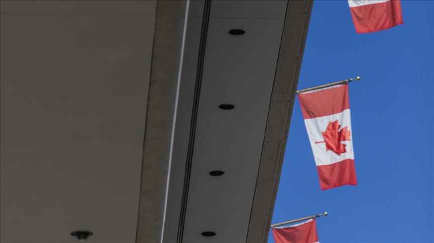 Fake flag fiasco irks Canadian government
