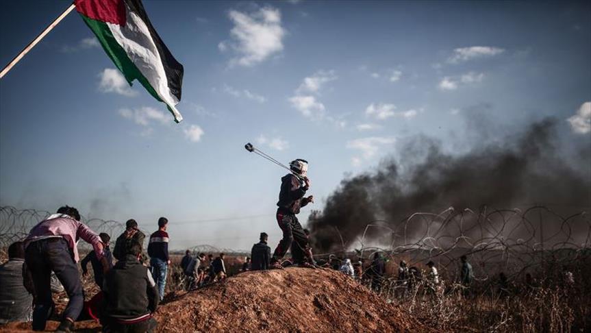 إصابة 10 فلسطينيين بمواجهات مع الجيش الإسرائيلي على حدود غزة 
