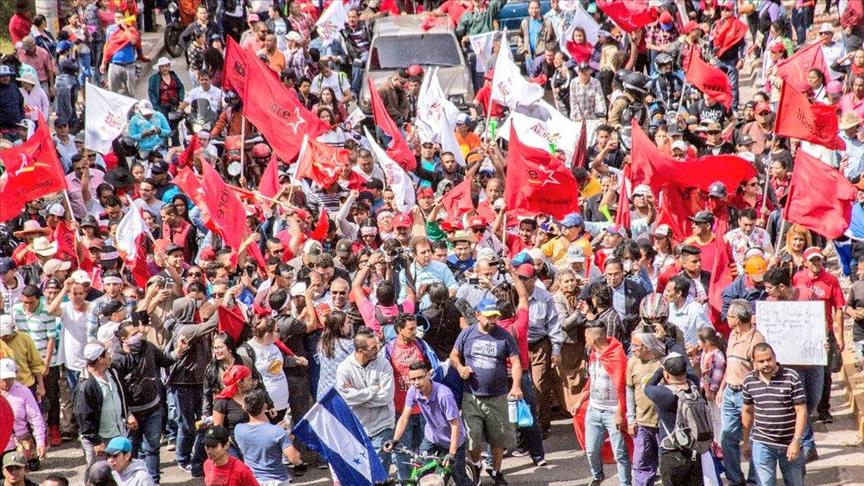 Marchas e incertidumbre luego de dos semanas de elecciones en Honduras