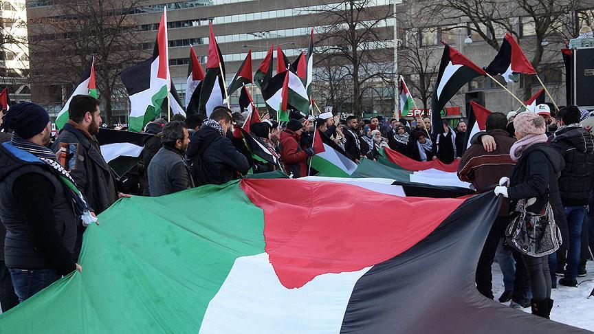 Hollanda'nın Lahey kentinde ABD'nin Kudüs kararı protesto edildi
