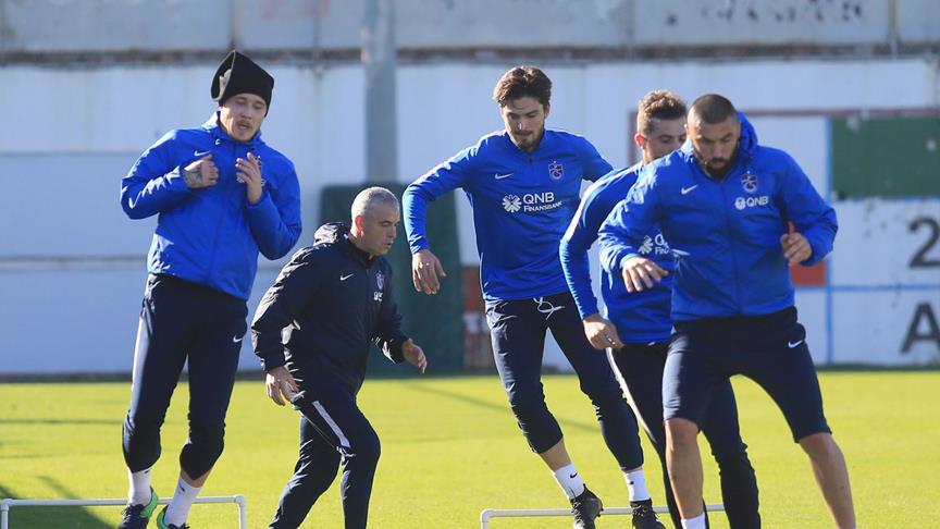 Trabzonspor'da Çalımbay'dan özel antrenman