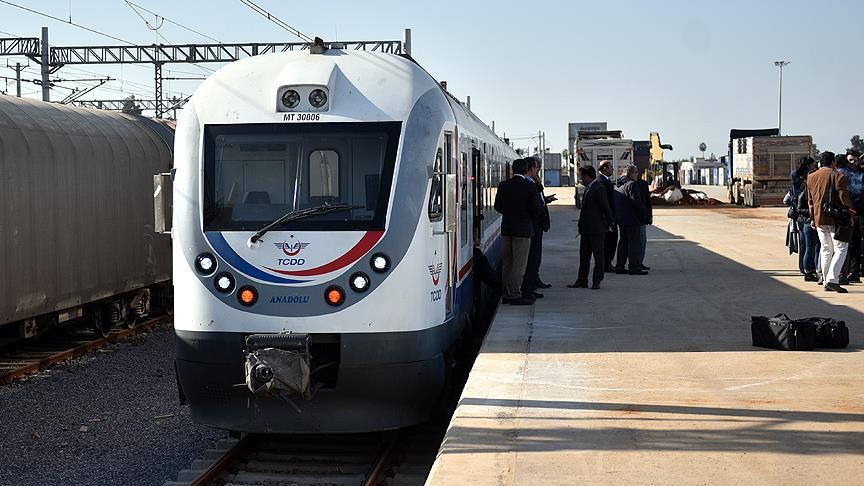 Mersin Adana arası tren yolculuğu 25 dakikaya inecek