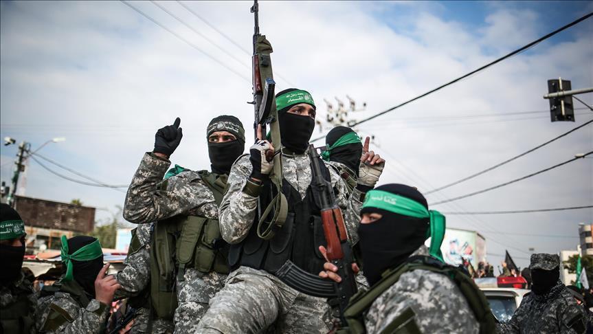 غزة.. عرض عسكري لكتائب "القسّام" بذكرى انطلاقة "حماس" الـ30  