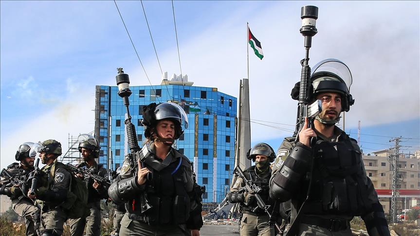 Fuerzas israelíes irrumpen en importante universidad de Cisjordania