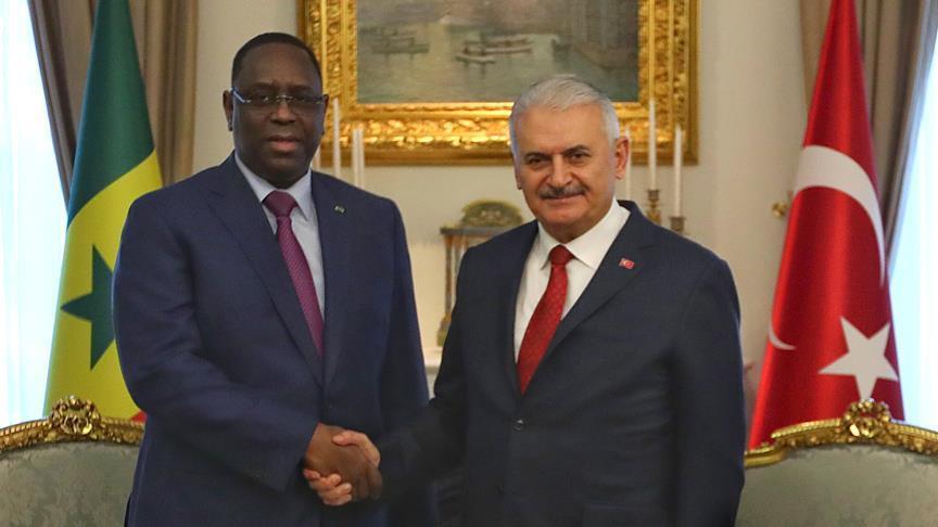 يلدريم يلتقي رئيس السنغال في أنقرة