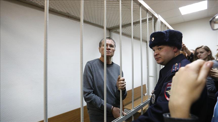 Russian ex-minister jailed for bribery