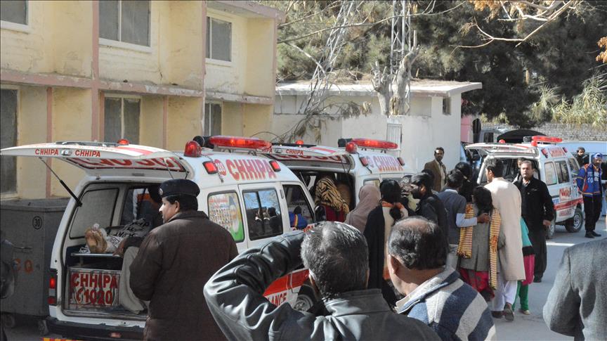 Church blast in SW Pakistan kills 8, injures 44