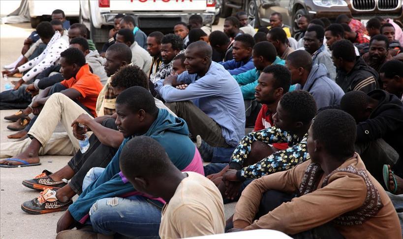 Migrants : Arrivée des premiers réfugiés africains choisis par la France