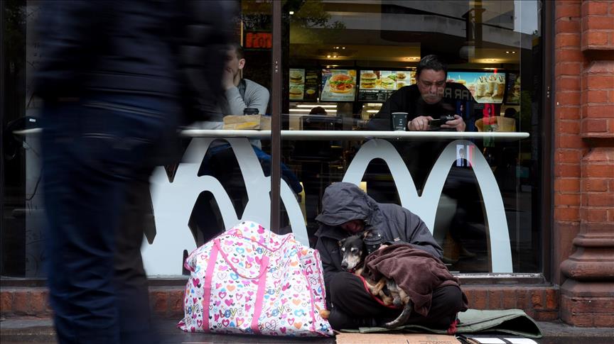 Report: Homelessness in England a 'national crisis'