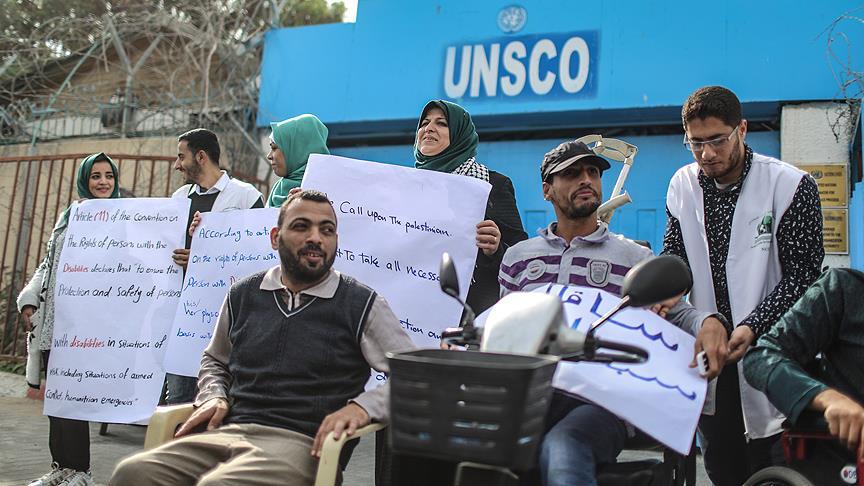 Gazzeli engellilerden 'Ebu Süreyya' için protesto gösterisi