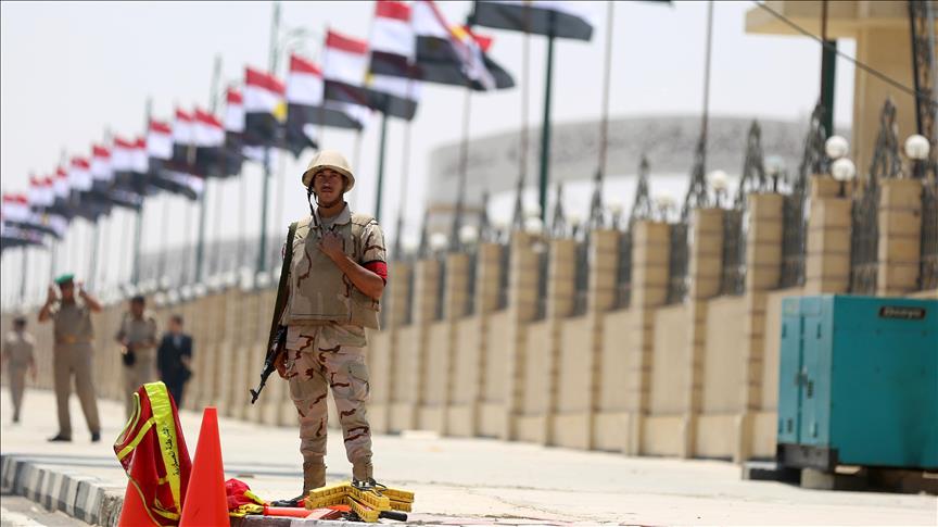Aeropuerto Al-Arish de Egipto fue bombardeado con fuego de artillería