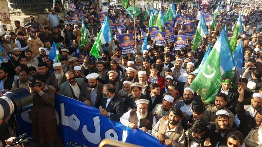 Pakistan: Thousands march against US' Jerusalem move