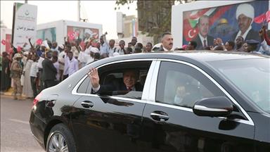 Erdoğan'ın Sudan ziyareti manşetlerde
