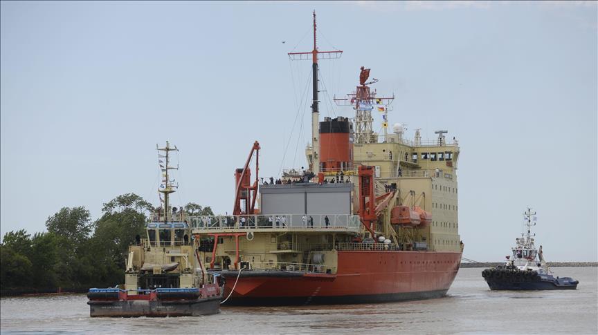 El rompehielos Almirante Irizar, de Argentina, zarpa luego de 11 años