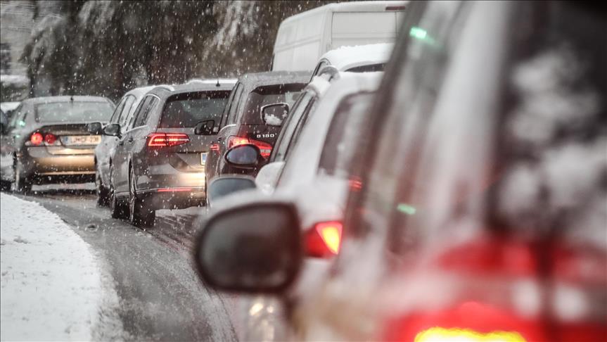 BIHAMK: Zbog snijega otežan saobraćaj u planinskim predjelima