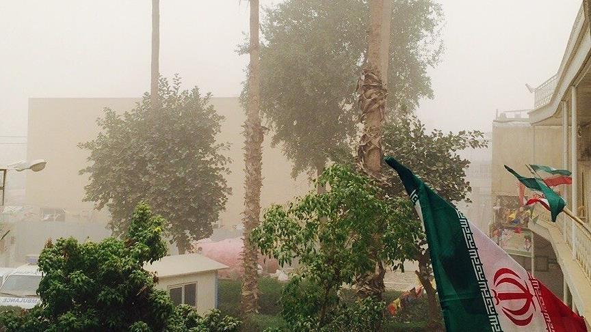 Полиция разогнала протестующих на западе Ирана 