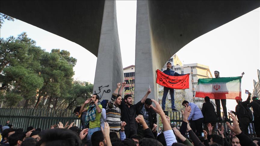 Protests against Iran's economy serves political aims
