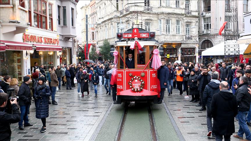 Istanbul : Le Tram nostalgique gratuit pendant une semaine