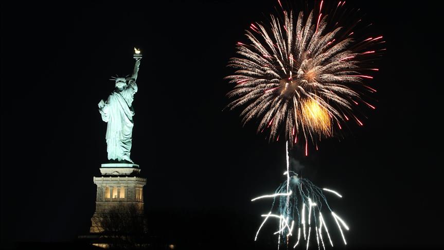 Nouvel An à New York : Un million de personnes à Times Square